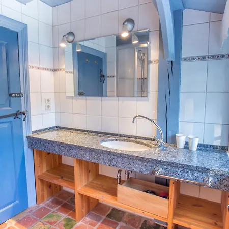Апартаменты Friesenhaus Sara S1 *